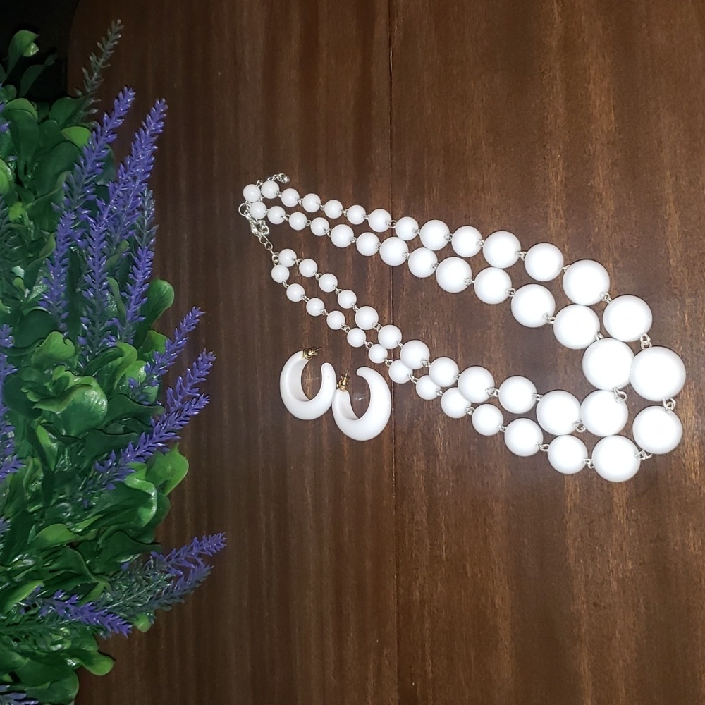 80's necklace and earrings for collectors or Halloween 🎃